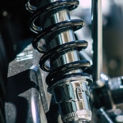 Amortisseur Golf 7 : quand changer et à quel prix ?