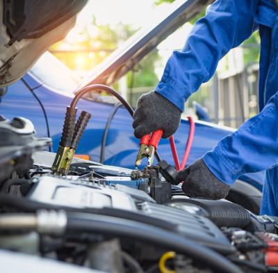 Pince de batterie voiture : que faire ?