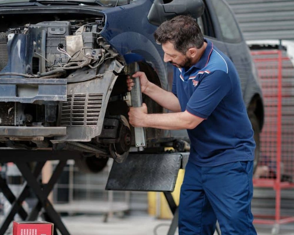 Tout savoir sur les amortisseurs de votre voiture